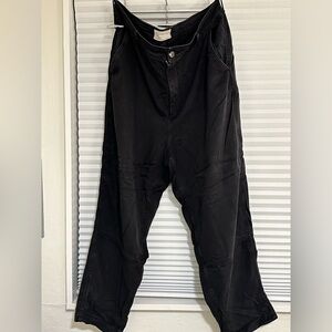 Wide-leg tapered lightweight jeans